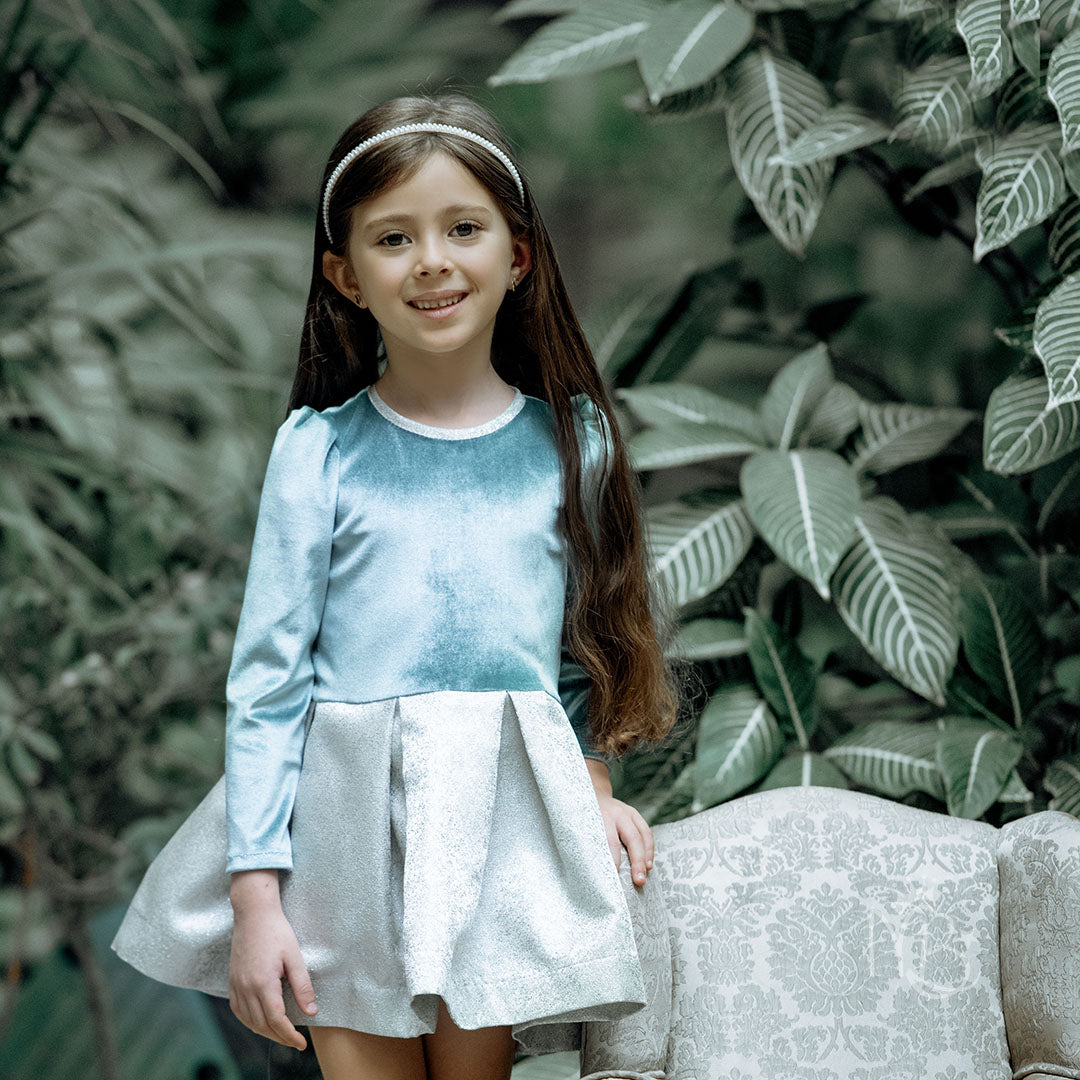 Petite Glamour